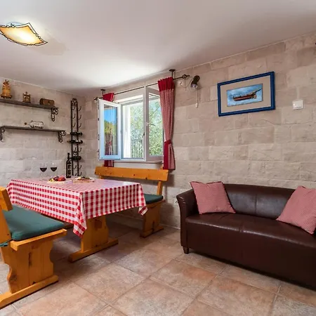 Vila Luxury Stairway To Heaven With Pool Blato (Korcula)
